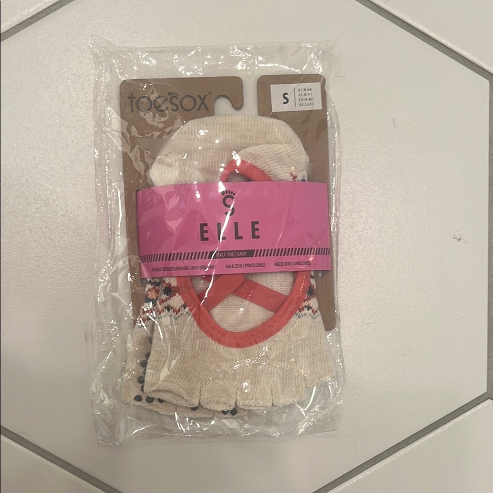 ToeSox Elle Cream and Orange Women's Toe Socks